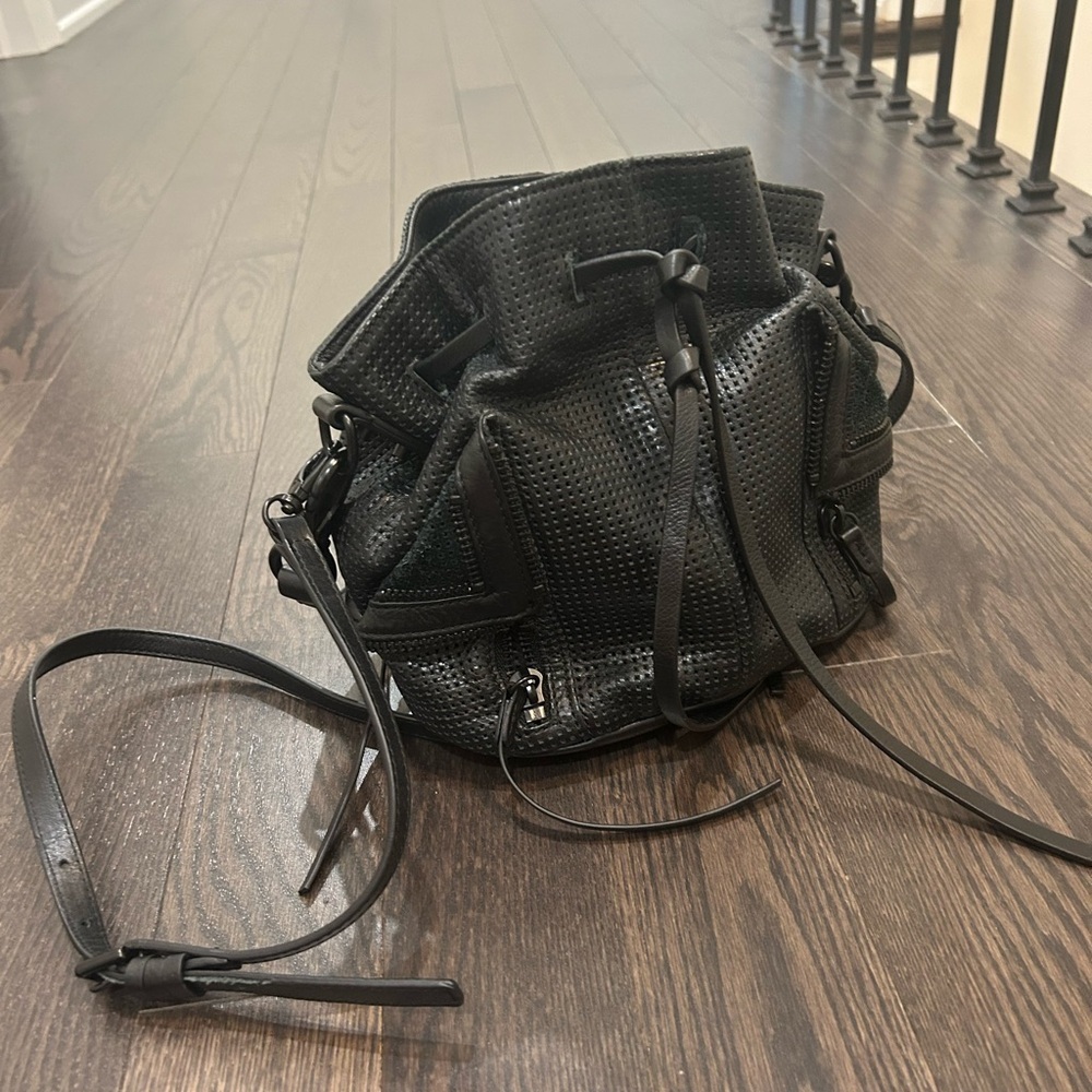 SHE + LO Bucket Bag